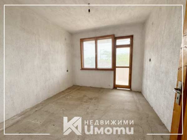 Продава 3-стаен, гр. баня, област пловдив