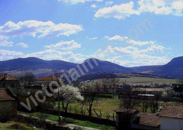 Продава парцел, с. славейково, област габрово