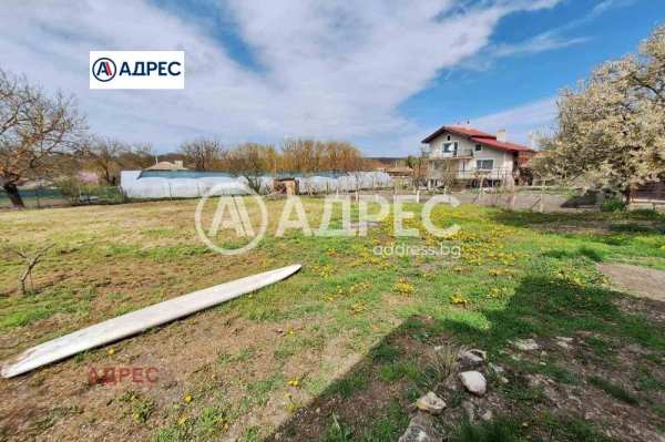 Продава парцел, с. щипско, област варна