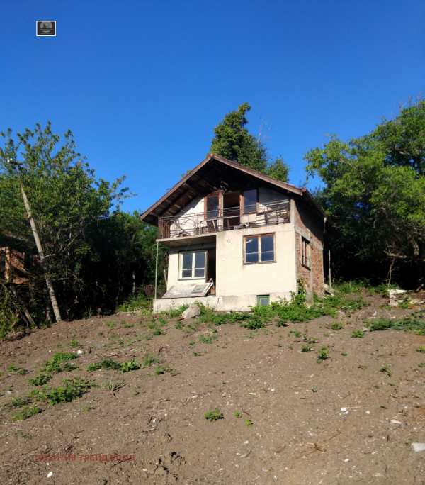 Продава къща, гр. дупница, област кюстендил