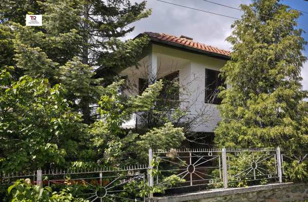 Продава къща, с. големо бучино, област перник