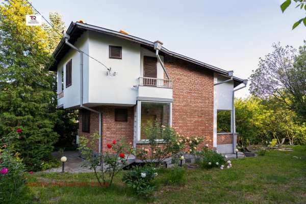 Продава къща, с. големо бучино, област перник