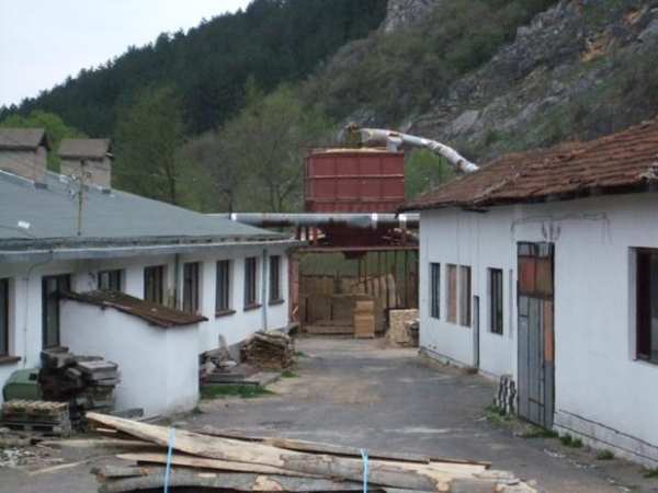 Продава пром. помещение, с. лесидрен, област ловеч