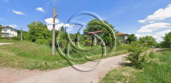 Продава парцел, с. извор, област перник