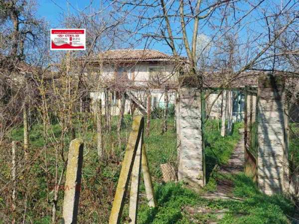 Продава къща, с. мараш, област шумен