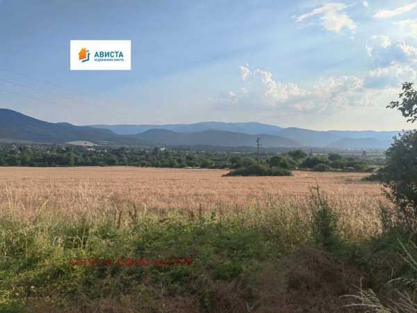 Продава парцел, с. трудовец, област софия област
