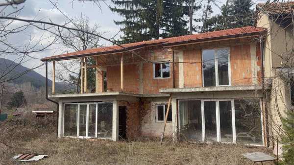 Продава къща, с. владо тричков, област софия област