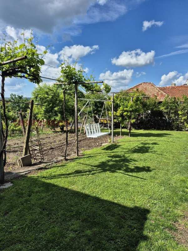 Продава къща, гр. разград, център