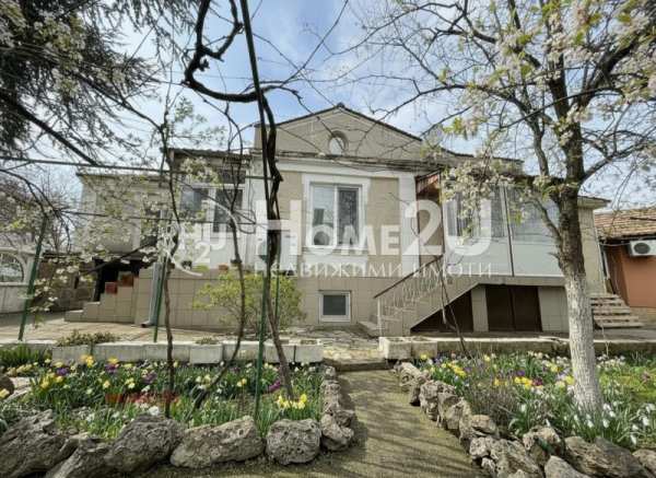 Продава къща, гр. суворово, област варна
