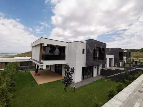 Продава къща, с. марково, област пловдив