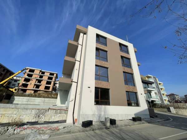 Продава 3-стаен, гр. благоевград, освобождение