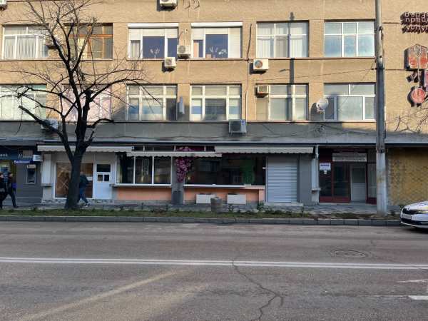 Продава магазин, гр. казанлък, област стара загора