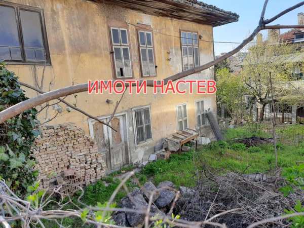 Продава къща, гр. шумен, център