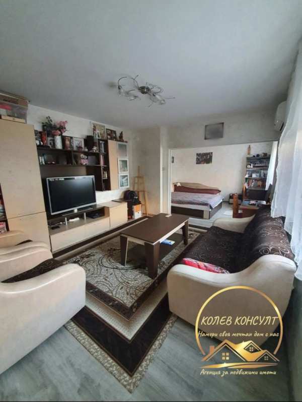 Продава етаж от къща, гр. чирпан, област стара загора