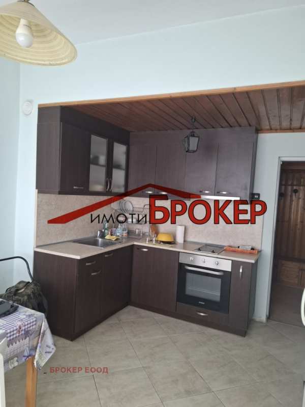 Продава 3-стаен, гр. сливен, център
