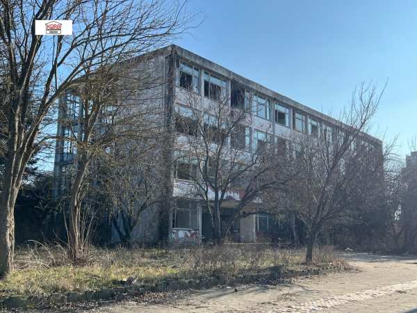 Продава пром. помещение, с. ясен, област плевен