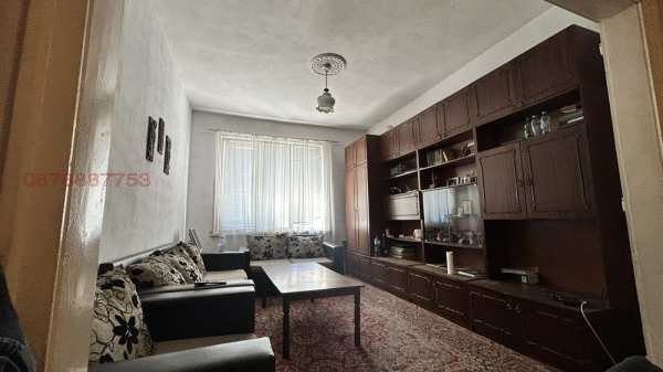 Продава 3-стаен, гр. кърджали, център