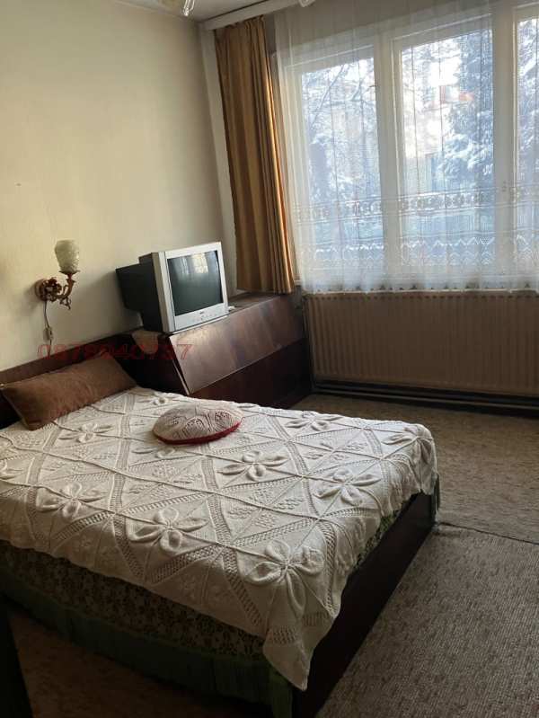 Продава 4-стаен, гр. троян, област ловеч