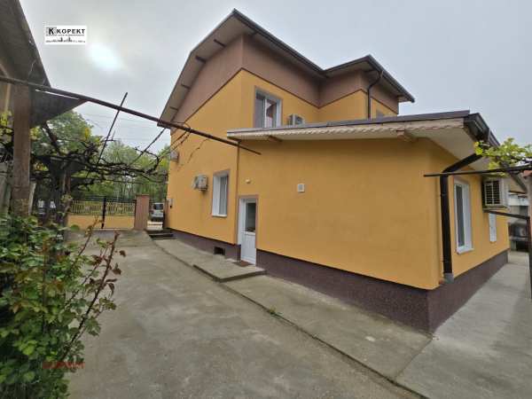 Продава къща, гр. долна митрополия, област плевен