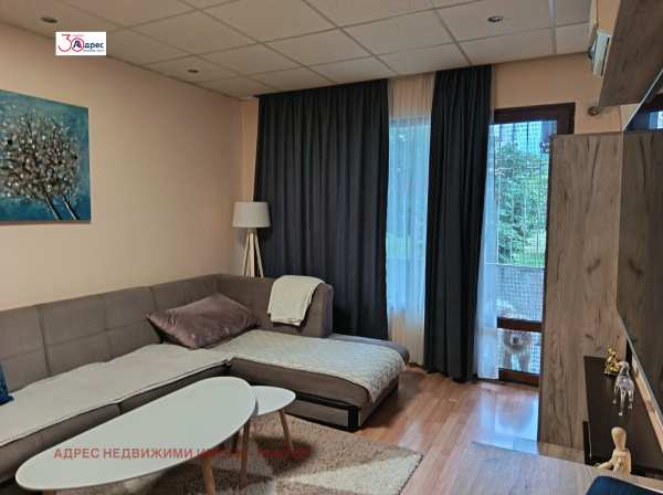 Продава 3-стаен, гр. пазарджик, запад