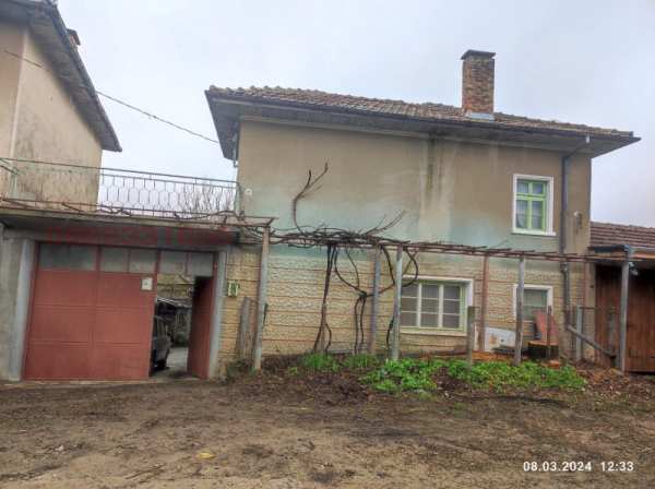 Дава под наем къща, с. янтра, област габрово