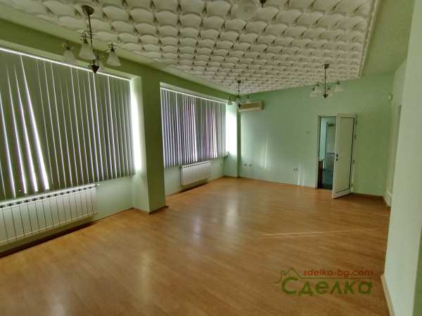 Дава под наем офис, гр. габрово, център