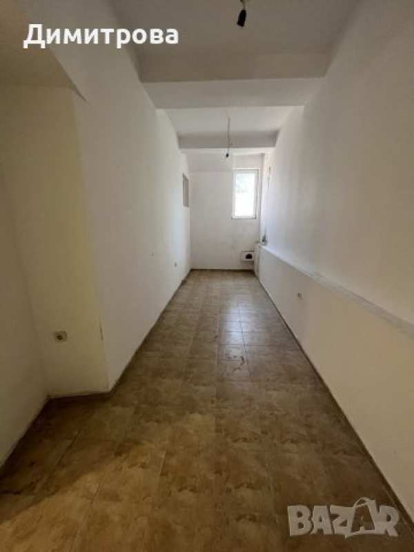 Партерно помещение 71 кв.м. бриз