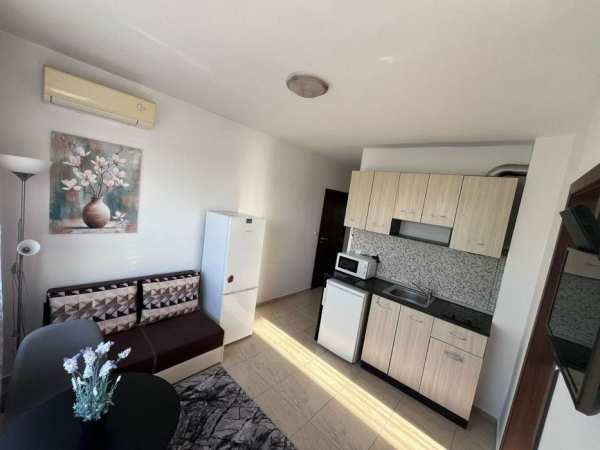 Двустаен апартамент в Sea Diamond Слънчев бряг BR052