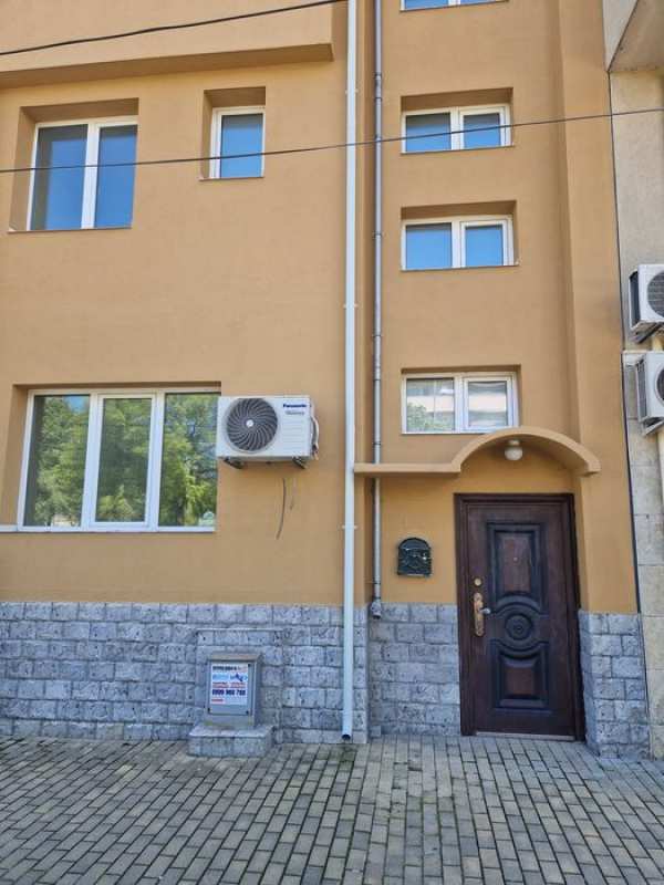 Просторни апартаменти от собственик с АКТ 16 в гр. Поморие