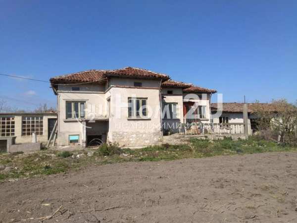 Продава къща, с. сенокос, област добрич