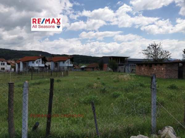 Продава парцел, с. долно драглище, област благоевград