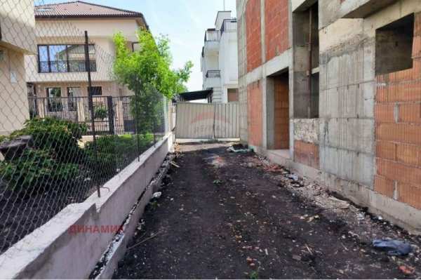 Продава  многостаен град Бургас, Сарафово
      125 кв.м