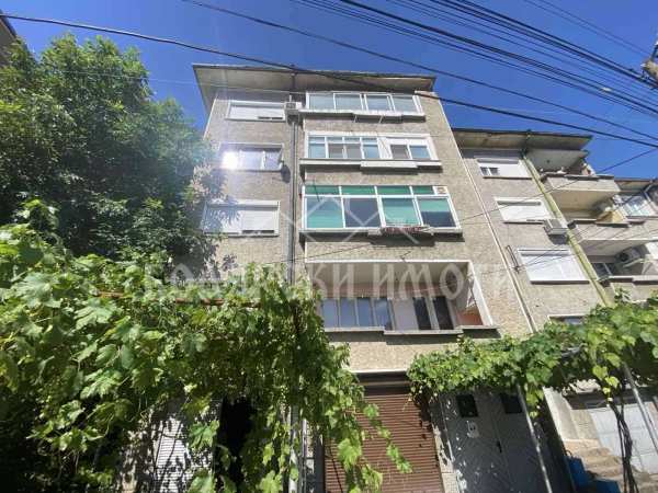 Продава 4-стаен, гр. горна оряховица, област велико търново