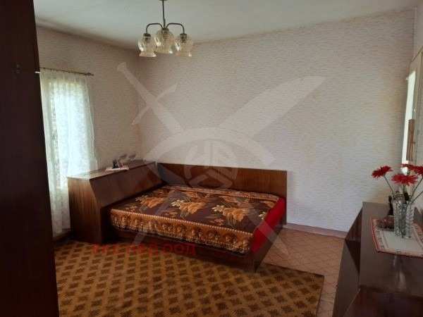 Продава къща, с. чешнегирово, област пловдив
