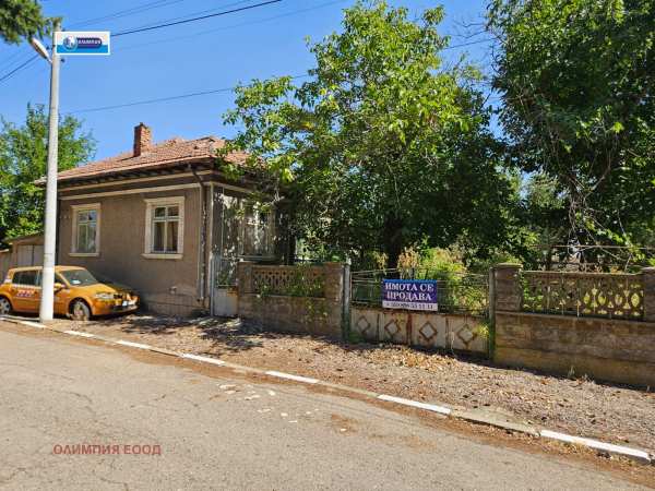 Продава къща, с. бръшлен, област русе