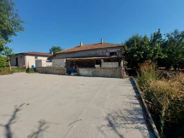 Продава парцел, с. зорница, област варна