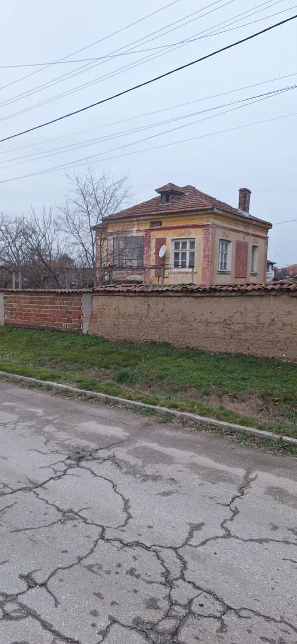 Продава къща, с. гелеменово, област пазарджик