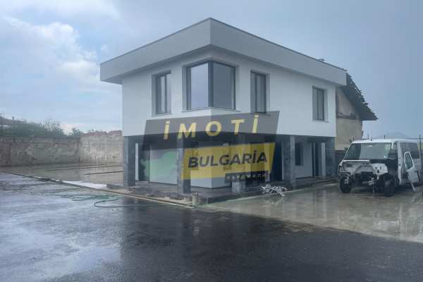Продава бизнес имот, гр. кърджали, гледка