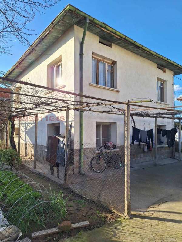 Продава къща, с. ябълково, област кюстендил