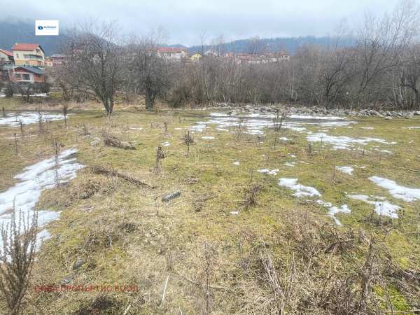 Продава парцел, с. бели искър, област софия област