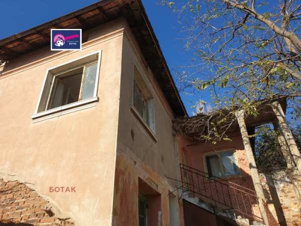 Продава къща, гр. ветрен, област пазарджик