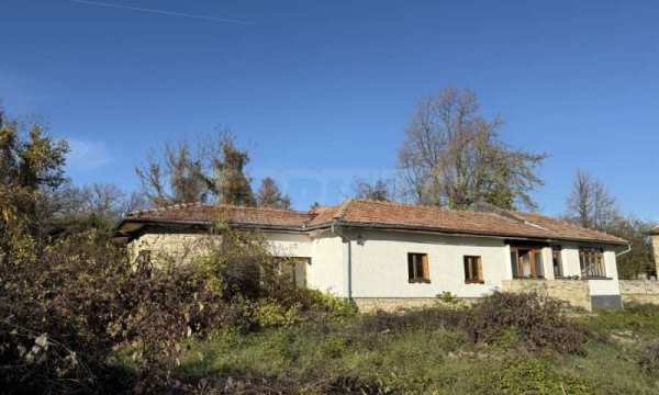 Продава къща, с. добромирка, област габрово