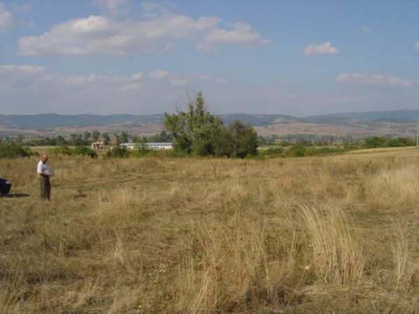 Продава парцел, гр. долна баня, област софия област