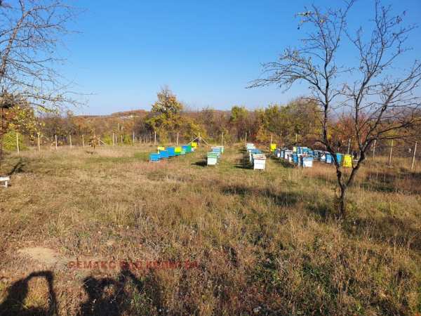 Продава  парцел с. Керека, област Габрово
      1518 кв.м
