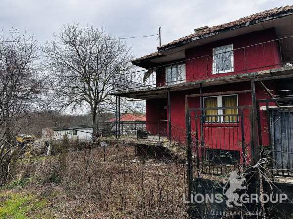Продава къща, с. круша, област варна