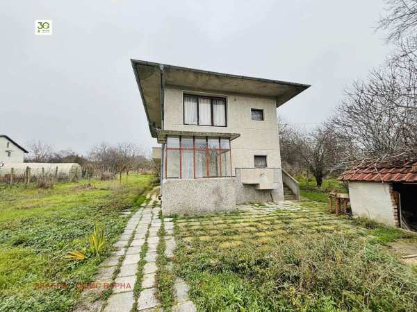 Продава къща, с. равна гора, област варна