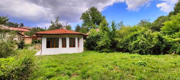 Продава къща, гр. трявна, област габрово