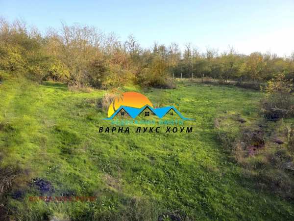 Продава парцел, с. садово, област варна