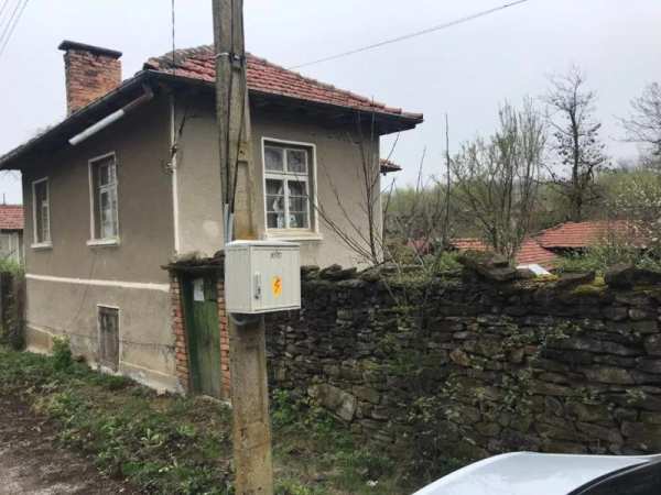 Продава къща, с. добромирка, област габрово