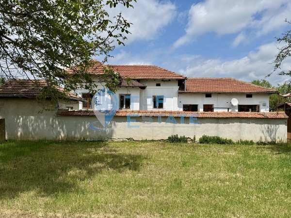 Продава къща, с. куцина, област велико търново